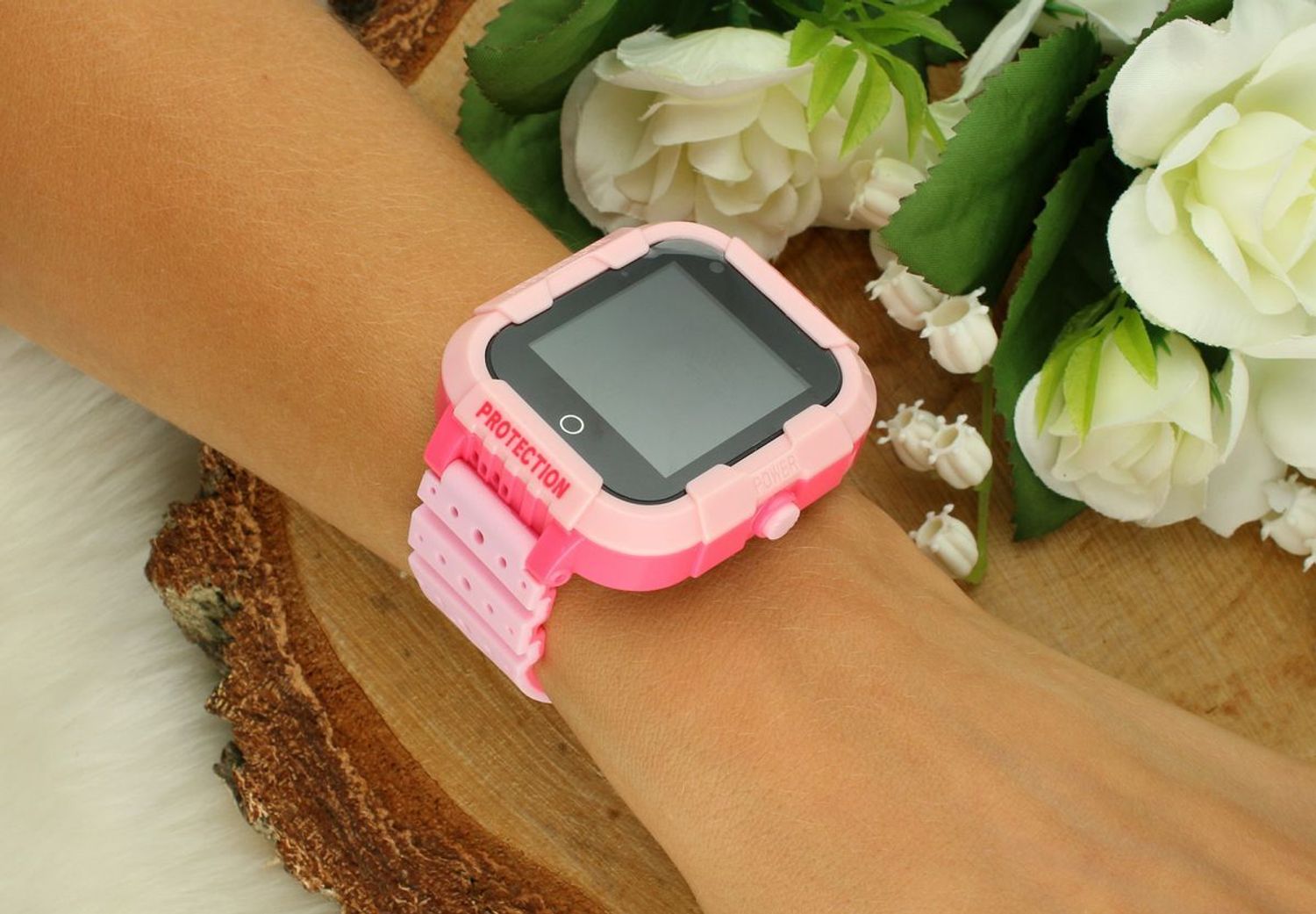 Zegarek smartwatch Rubicon RNCE75 różowy ✓ Bluetooth ✓ licznik kroków ✓ pozycjonowanie zegarka ✓ przycisk SOS✓ Autoryzowany sklep ✓ zegarek sportowy🏃‍♀️✓ zegarek dla dzieci✓.webp